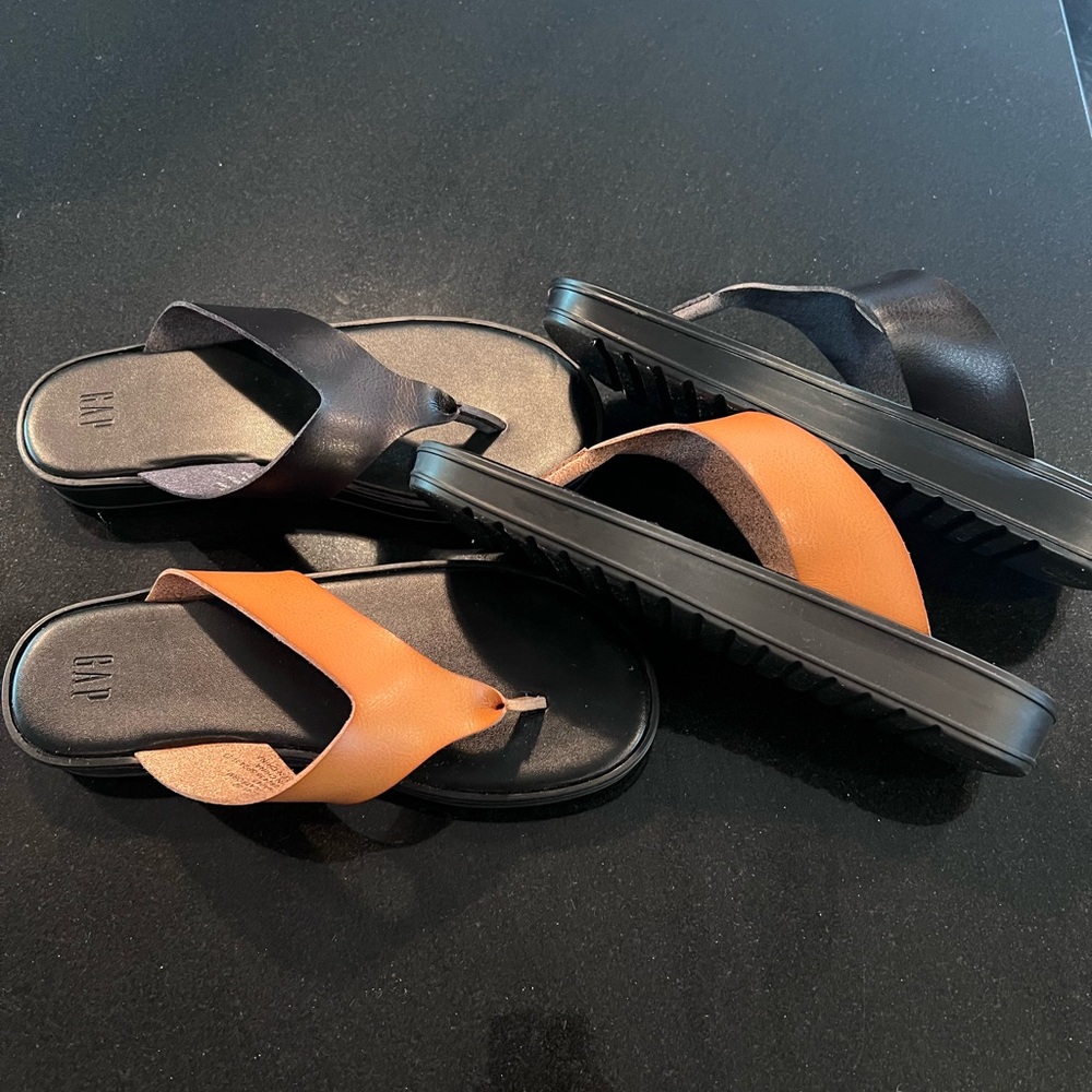 GAP - 2 for 1 - flip flops